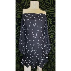 Star print black & white long sleeve mini dress
